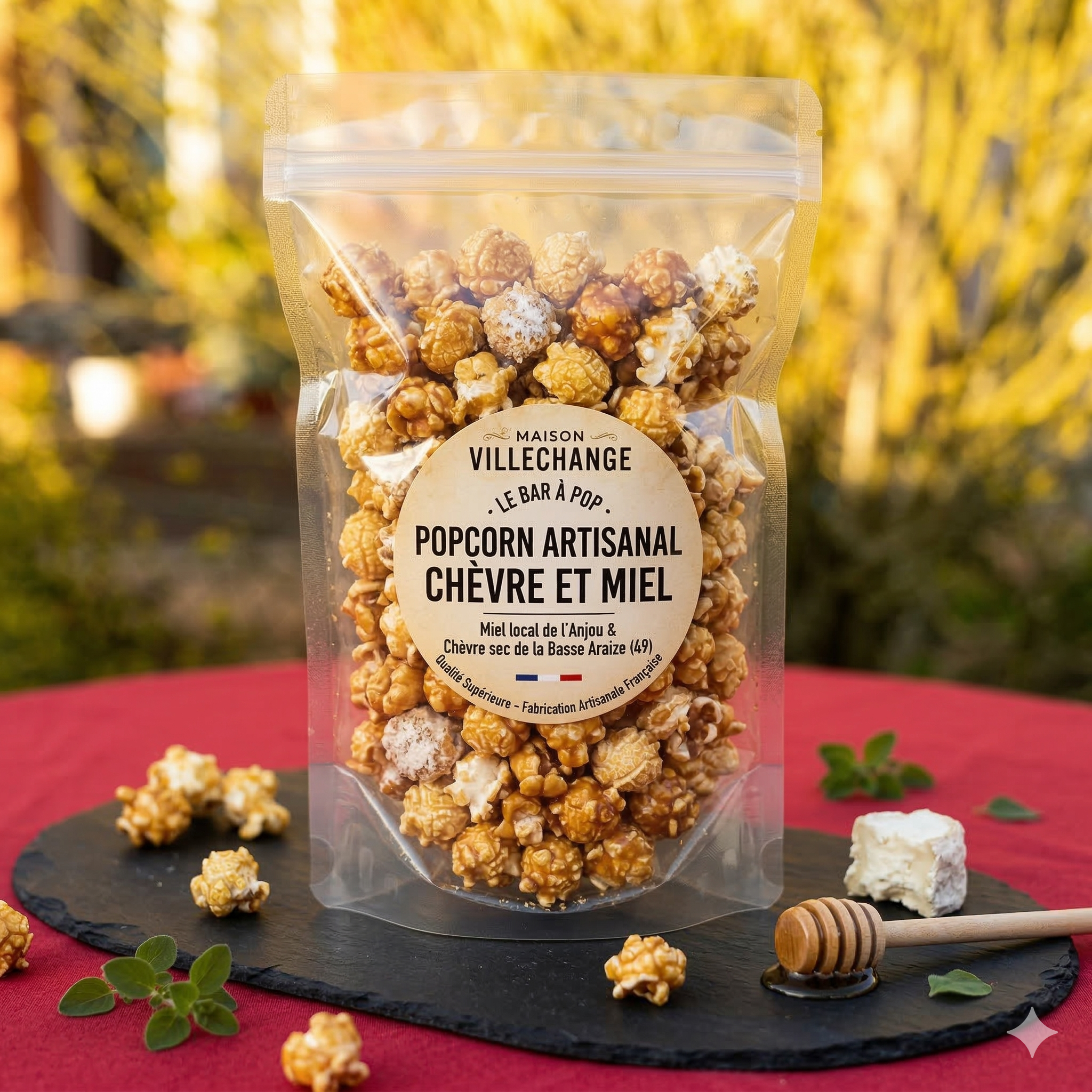 Popcorn Artisanal : Chèvre Sec et Miel de l'Anjou L'audace d'un terroir, le craquant d'un savoir-faire.